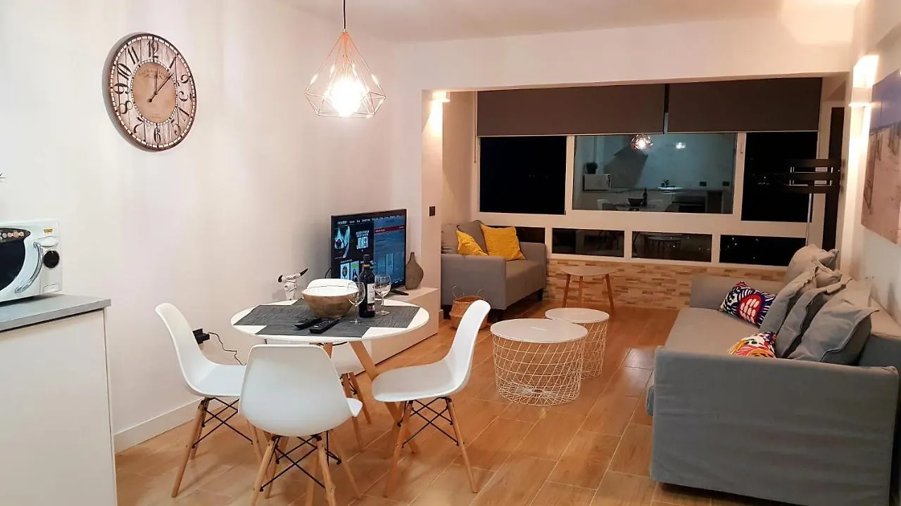 Tabaiba Pool&Sea Views Apartment
